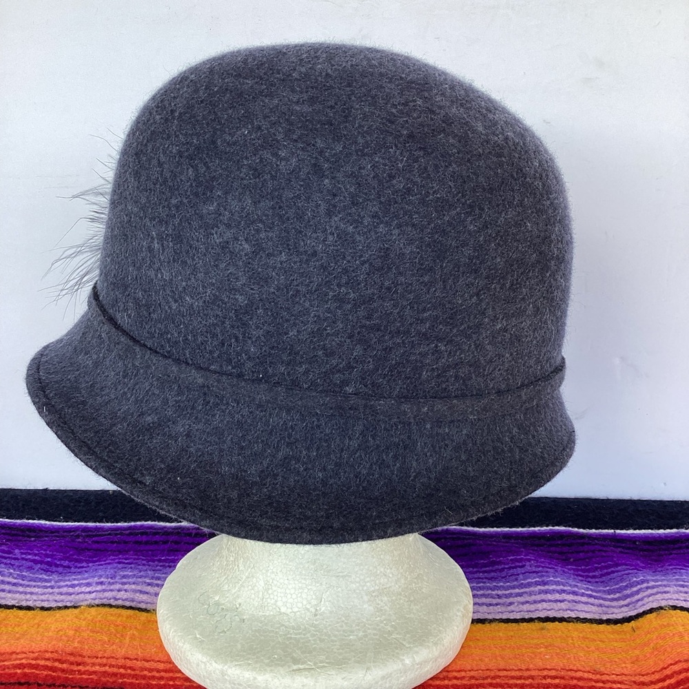 Vintage Nordstrom Women’s Wool fancy hat made in Italy 100% wool - Picture 2 of 10